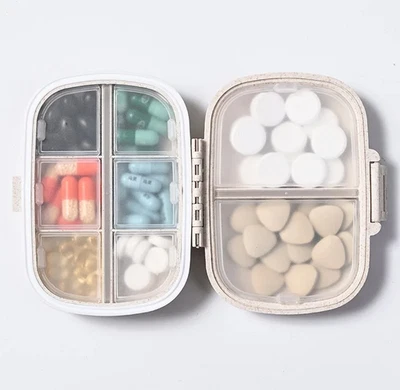1pcs 8-Grid Travel Pill Organizer with Seal Ring – Wheat Straw Medicine Box - Image 1 of 4