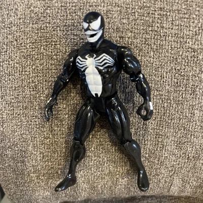 老式1984年美泰秘密战争漫威漫画可动人偶蜘蛛侠毒液G15 — 第 1/4 张图片