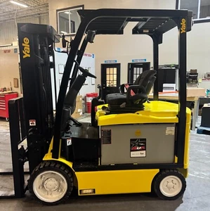 2020 Yale ERC065VGN 6500 LB 48 Volt Electric Treaded Cushion Forklift 910 Hours - Picture 1 of 16