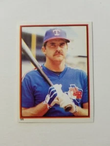 Larry Parrish 1983 Topps Baseball Sticker #120 Texas Rangers - Bild 1 von 2