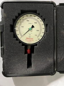 ITH TEST DI PRECISIONE MANOMETRO 1600 BAR 23000 PSI EN837-1 1/2NPT - Foto 1 di 4