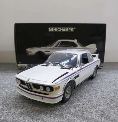 MINICHAMPS BMW 3.0 CSL 1/18 with Spoiler Set White Miniature Car - Image 1 of 4