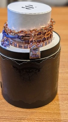 Bomb Party Halloween Stack "The Chicest Treat" ST69441 Truco o trato/oro rosa Foto 1 de 3