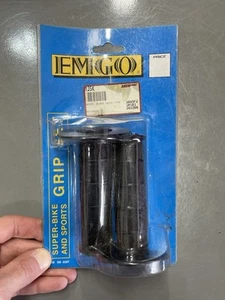 EMGO 42-24610 Black Rubber Twist Grips Honda CR/XR Style 7/8” Handlebars - Picture 1 of 5