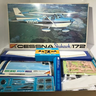 Nichimo Cessna Skyhawk 172 1/20 Model Kit Motorized Parts Complete Used - Image 1 of 4