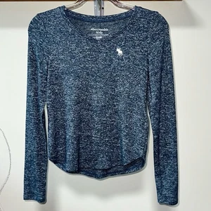 Abercrombie Kids Girls Long Sleeve V-Neck Shirt Blue Heather Size 11/12 - Picture 1 of 6