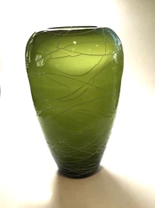 VINTAGE MURANO GLASS VASE - HAND BLOWN - 14X8 GREEN W/RAISED WHITE HIGHLIGHTS - Picture 1 of 8