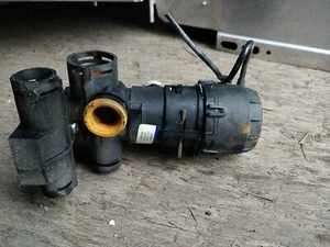 VOKERA COMPACT 25 25A 25HE 29 29A 29HE & 35HE 3 PORT VENTIL SET 10026508 komplett - Bild 1 von 5