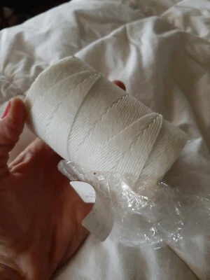 1000yd roll 1/9 ply poly wax cord string Leather Craft Sewing Stitching binding  - Image 1 of 3