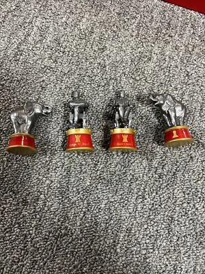 Battle for the White House Chess Piece Bush And Cheney With Elephants - Image 1 of 4