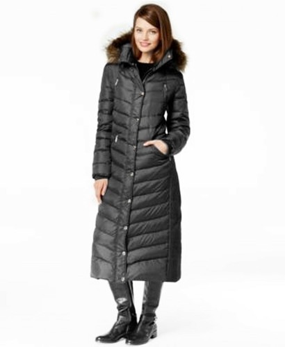 Maxi piumino MICHAEL Michael Kors con cappuccio finiture in pelliccia sintetica S BLK costava $440