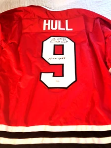 BOBBY HULL SIGNED CHICAGO BLACK HAWKS JERSEY HOF 1983 PSA DNA HOLOGRAM & CARD - Picture 1 of 5