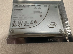 Unità a stato solido Intel DC S3500 Series 1,6 TB SSD 2,5" 6 Gb/s SSDSC2BB016T4 - Foto 1 di 1