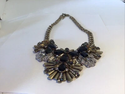 Chloe+Isabel Deco Fanfare Statement Necklace,antique gold plated,limited edition - Image 1 of 4