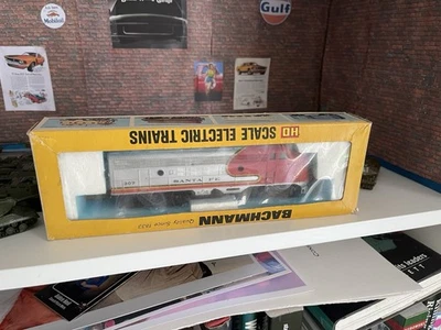 Манекен дизельного локомотива Bachmann Ho Santa Fe - Изображение 1 из 3