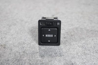 TOYOTA H100 HIACE RZH100 OEM JDM RHD DOOR SIDE VIEW MIRROR SWITCH TESTED - Image 1 of 4