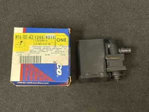 OEM GM EVAP EMISSION CANISTER CONTROL VAVLE 12589015 - Picture 1 of 2