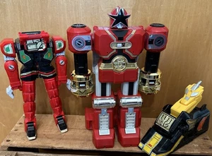3 Pc 1996 Power Rangers Zeo Deluxe Red Battlezord Original Punching Action WORKS - Picture 1 of 7