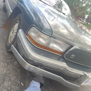 1992-1996 Buick Roadmaster Sedan Passenger Front Chrome Trim Bumper Exterior OEM - Picture 1 of 18