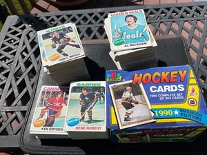 1976 TOPPS HOCKEY 580 CARD LOT 260 DIFERENT & 1990 BOWMAN HOCKEY COMPLETE; SET - Picture 1 of 15