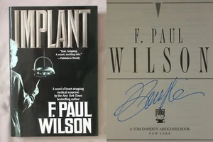 Signierter 1. Auflage IMPLANT F Paul Wilson Hardcover 1995 Medical Thriller - Bild 1 von 1