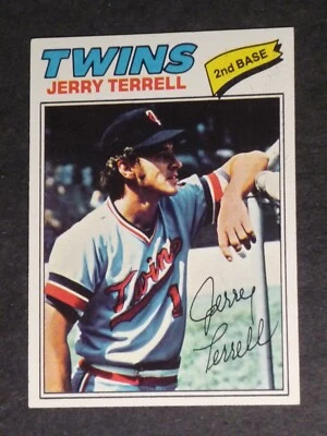 1977 Topps Jerry Terrell #513 Twins 002 NM/MT or Better - Image 1 of 2
