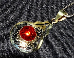 Collana, Ciondolo IN Argento Ambra,Catena Argentato, Gioiello 3,7g 34x24x8mm - Foto 1 di 1