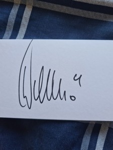 DEAN WINDASS HAND SIGNED 5 X 3 WHITE CARD HULL CITY BRADFORD CITY MIDDLESBROUGH