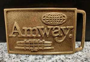 Amway Gürtelschnalle. Vintage Amway Verteiler Gürtelschnalle. Messing. Neu mit Etikett. - Bild 1 von 4