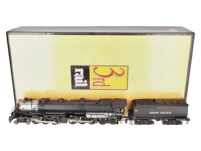 3rd Rail 3900 O BRASS UP 4-6-6-4 Challenger Steam Loco & Tender w/TMCC #3900 LN - Image 1 of 4