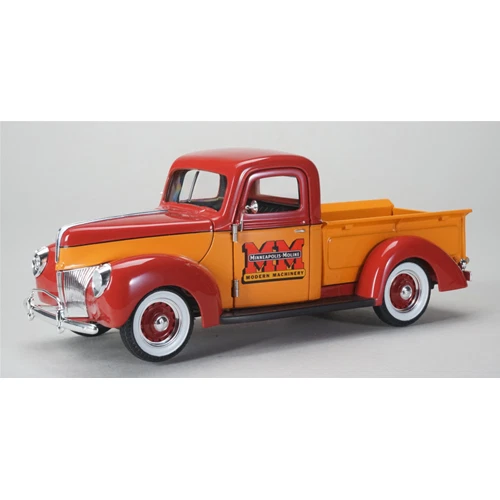 FORD PICK UP 1940 MINNEAPOLIS MOLINE 1:25 Speccast Auto Stradali Modellino Nuovo - Immagine 1 di 1