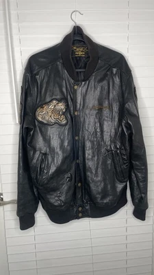 Мужская винтажная кожаная куртка Ed Hardy x Avivex размер средний - Изображение 1 из 4