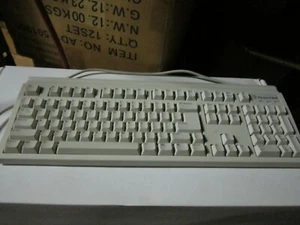Vintage PACKARD BELL KEYBOARD 5131C EXCELLENT CONDITION ps2 ps/2 clicky NEW - Picture 1 of 4