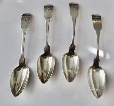 Raro Lote de 4 Cucharaditas de Plata para Violín del Siglo XVIII ~ David Parisen NY NY Foto 1 de 4