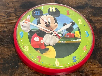 Reloj de cuarzo de pared de 12"" Disney Mickey Mouse coleccionable Foto 1 de 4