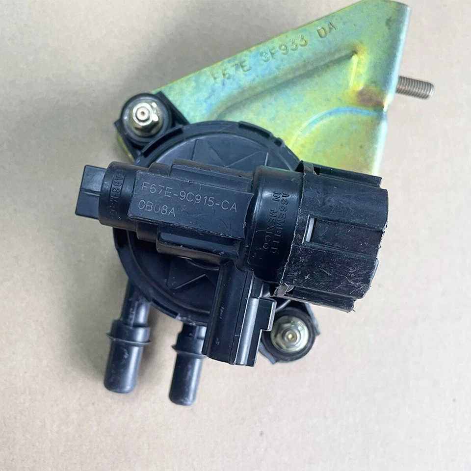 Válvula de purga de bote de vapor para Ford Explorer OE# CX-1624 F67E9C915CA F67Z9C915CA Foto 1 de 4
