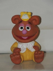 Baby Fozzie Bear Muppets Playskool 1984 giocattolo Jim Henson vintage Hasbro - Foto 1 di 10