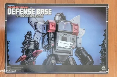 Newage NA H53D Michael Omega Supreme Open Box, Missing shin covers - Image 1 of 4