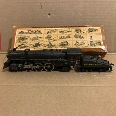 Vintage Diecast Mantua HO Scale  Southern Pacific line - Image 1 of 4