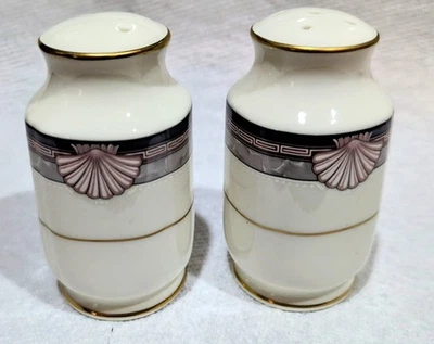 Noritake STANFORD COURT: Salt & Pepper Shaker Set, #9748 - image 1 of 4