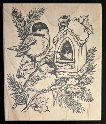 Sello de goma Northwoods casa de pájaros pájaros nieve pino y bayas de acebo Navidad Foto 1 de 2