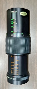 Vivitar Auto Telephoto Macro 90mm f2.8 Lens - Konica AR Mount - Picture 1 of 7