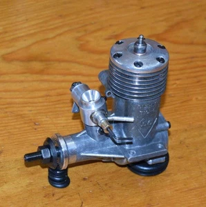 1959 Super Tigre V 56 Baldy RC model airplane engine .56 vintage motor Italy - Picture 1 of 5