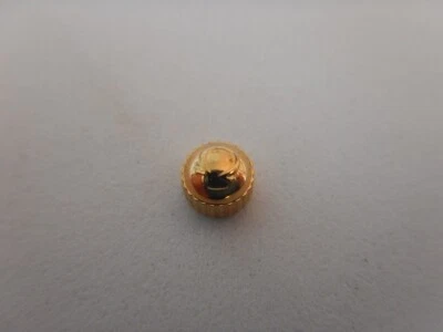 COURONNE REMONTOIR OMEGA BOMBÉE PLAQUÉE OR JAUNE CROWN DIAM 4 mm TIGE 0,9 ép 3,1