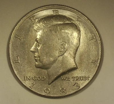 1983-P Kennedy Half Dollar - Misaligned Dies Error Coin ID 01 - Image 1 of 4