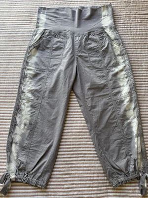 Pantalones cargo Capri Calvin Klein Performance de algodón banda ancha tie dye talla S Foto 1 de 4