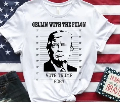 Camiseta Unisex Donald Trump 2024 Vota Trump Gellin con el Delincuente Novedad XXL Foto 1 de 2