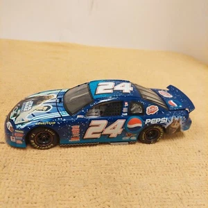 Jeff Gordon #24 Star Wars Episode I Diecast 1999 Monte Carlo 1:24 Scale - Picture 1 of 9
