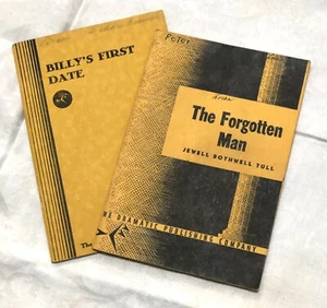 Paper Back Booklets - Billy's First Date and The Forgotten Man, Performing Arts - Foto 1 di 9