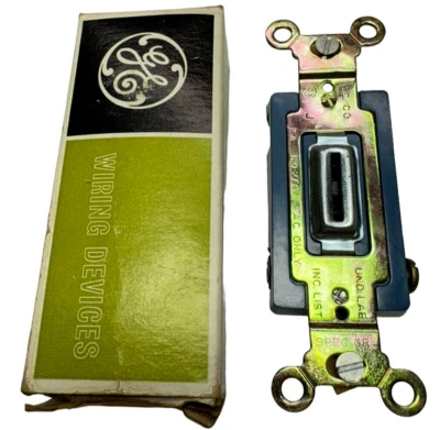Interruptor de puesta a tierra General Electric GE 5935-0LG palanca a prueba de manipulaciones 15A, 120V-277V Foto 1 de 4